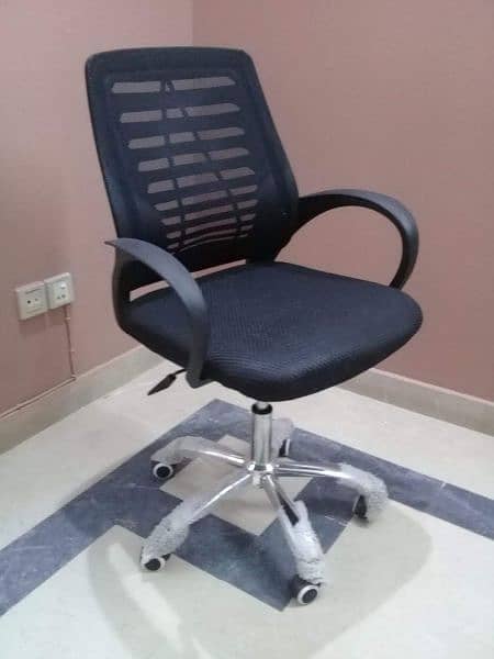chair/visitor chair/computer chair/Executive chair/ office chair avail 4