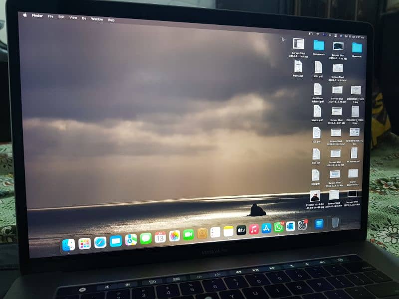 Macbookpro 2018 15.4 inch 1