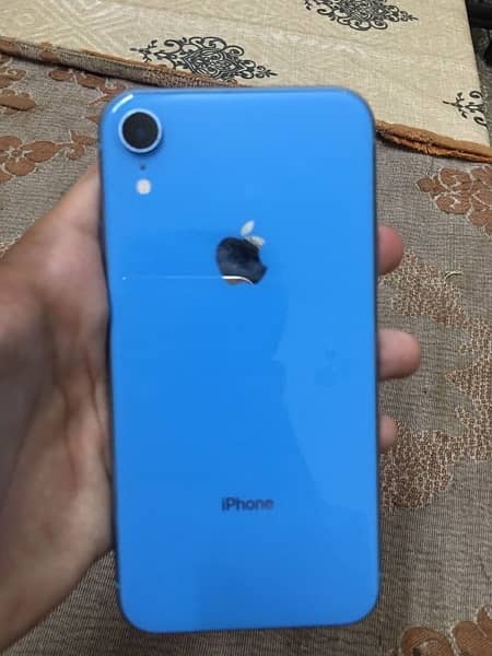 iPhone XR 0