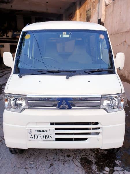 Mitsubishi Minicab 2018/2021 total genuine new condition 0