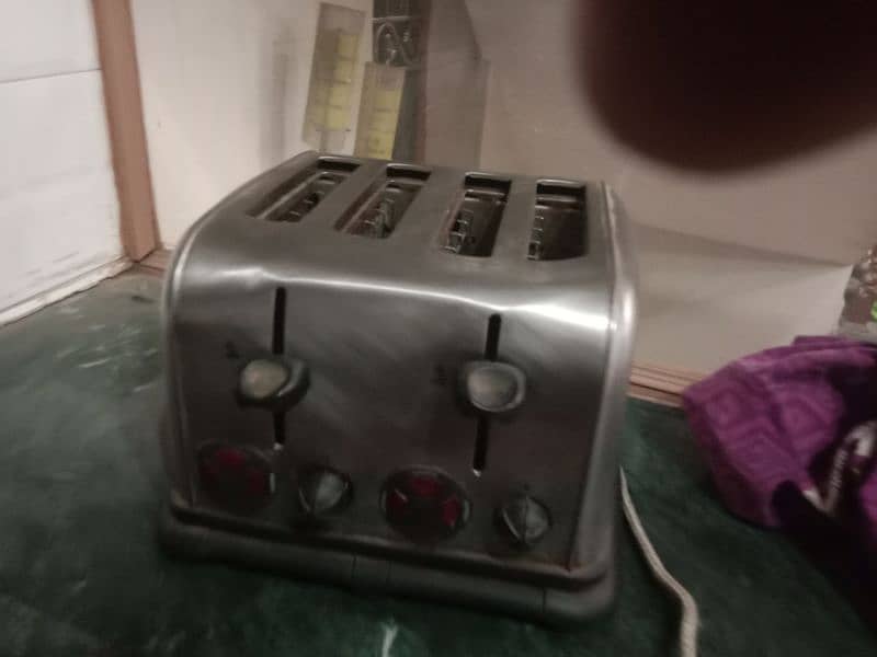 vintage italian brand Bellirini toaster 2