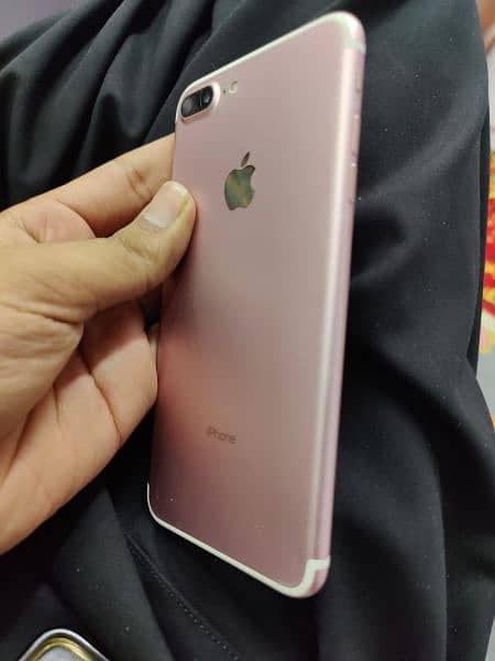 iphone 7plus pta approved 128gb 0