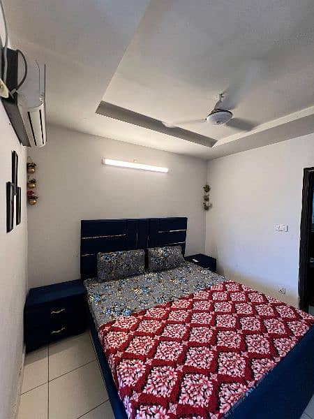 apartment Flats & Room 
Daily Basis & short time Available 4