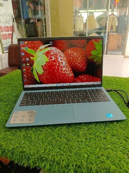 Dell Inspiron 15 3511 i3 11 Gen 0