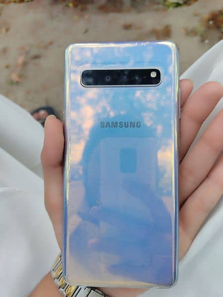 Samsung S10 5g used 0