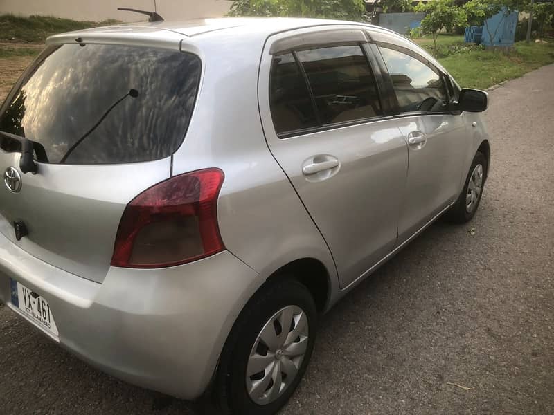 Toyota Vitz 2007 3