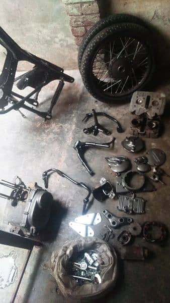 Honda 175cc Restoration in process 3