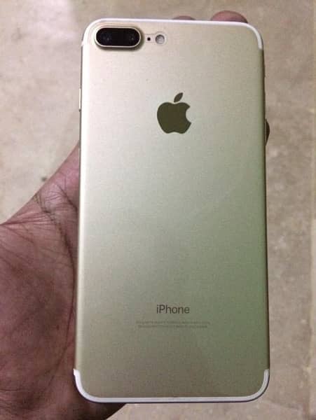 iphone 7 plus golden and black clr lush condition 6
