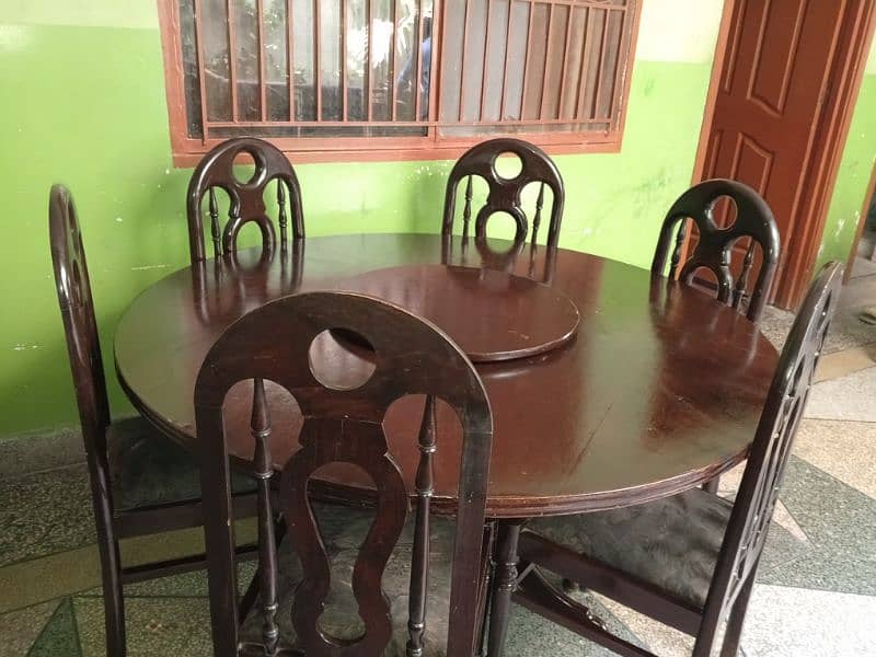 Dining Table with 6 chairs 1