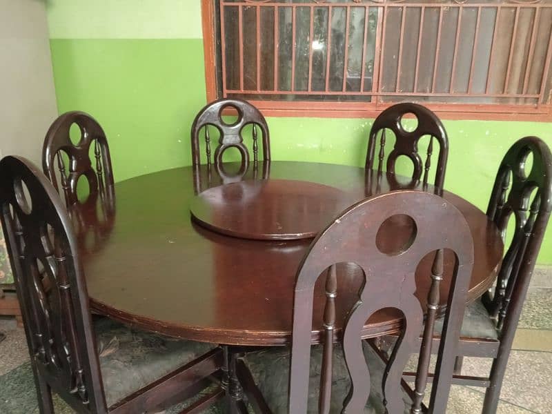 Dining Table with 6 chairs 2