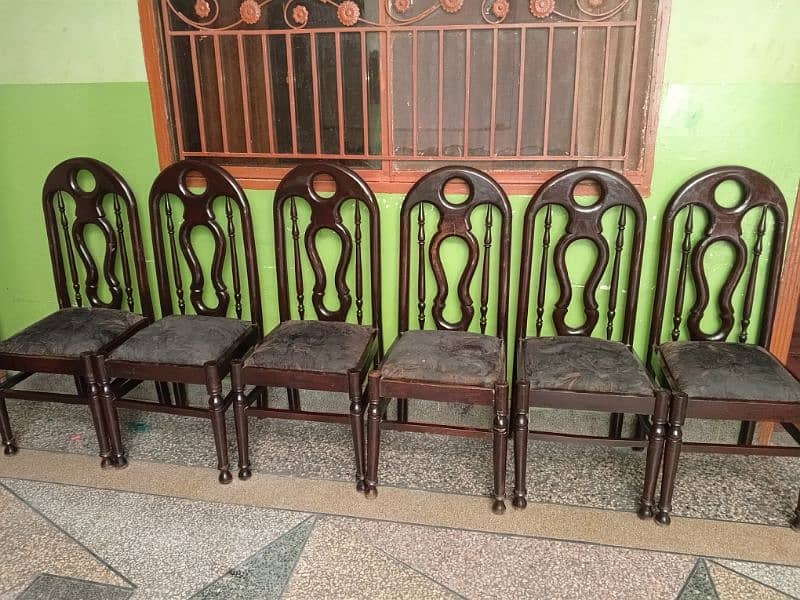 Dining Table with 6 chairs 5