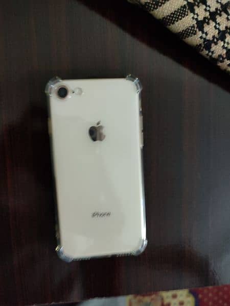 iPhone 8 64 GB non pta 1