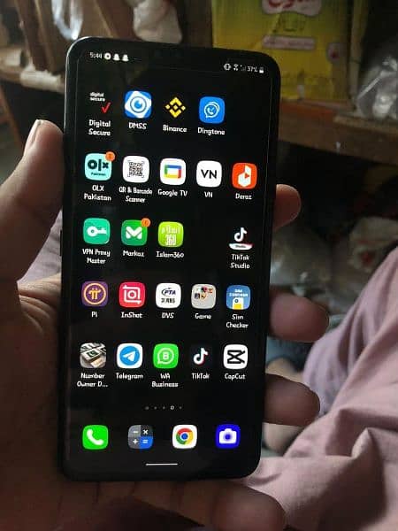 Lg v40 Thinq 6/64 Condition 10/10 Non_pta 4