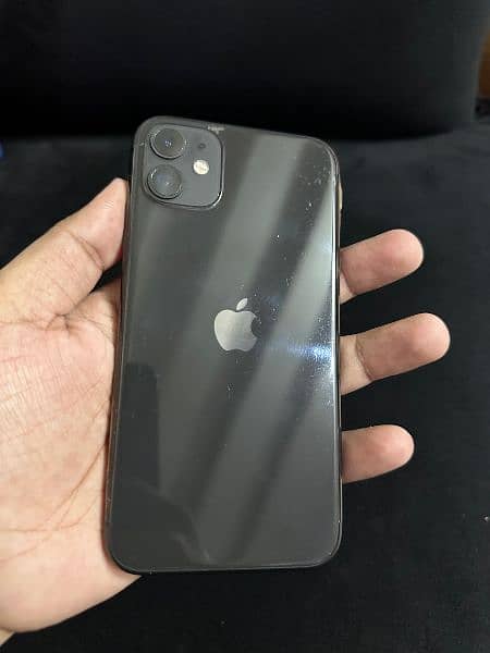 iPhone 11 64GB (NON PTA) 1