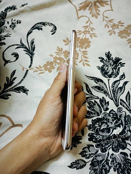 Huawei y7 prime 2018 model 4