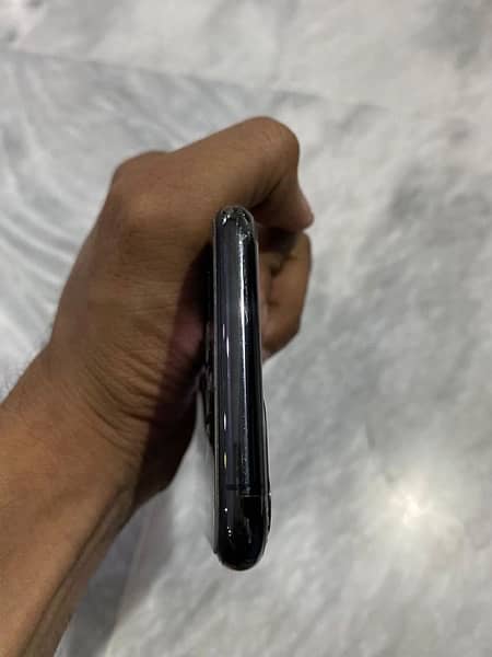 iPhone 11 pro non pta 64 gb 4