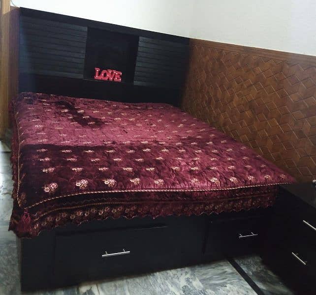 Bed 4 Sale 3