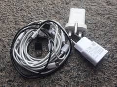 original chargers and cables All ok 03006857440