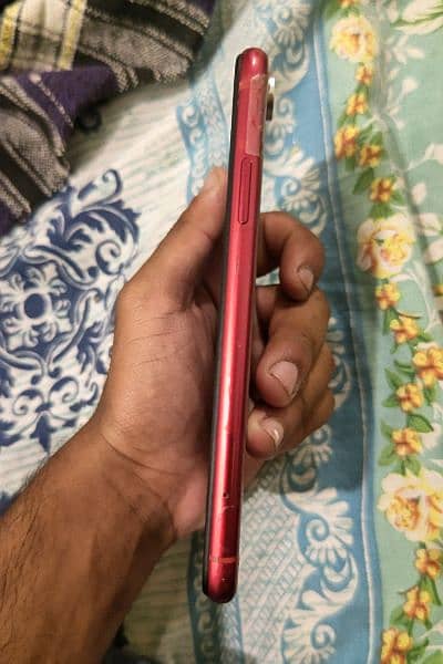 iPhone XR 64gb READ AD 2