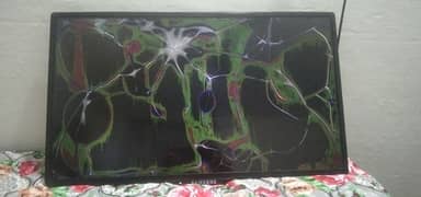 Samsung LED TV. (screen broken)