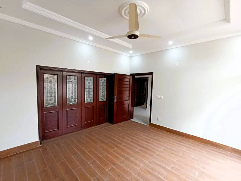 1 Kanal House For Sale In DHA Phase 1 Rawalpindi 7