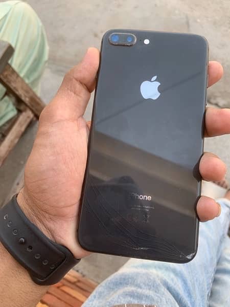 iPhone 8plus 256gb back break ha or bettery 75 health ha pta aprooved 1