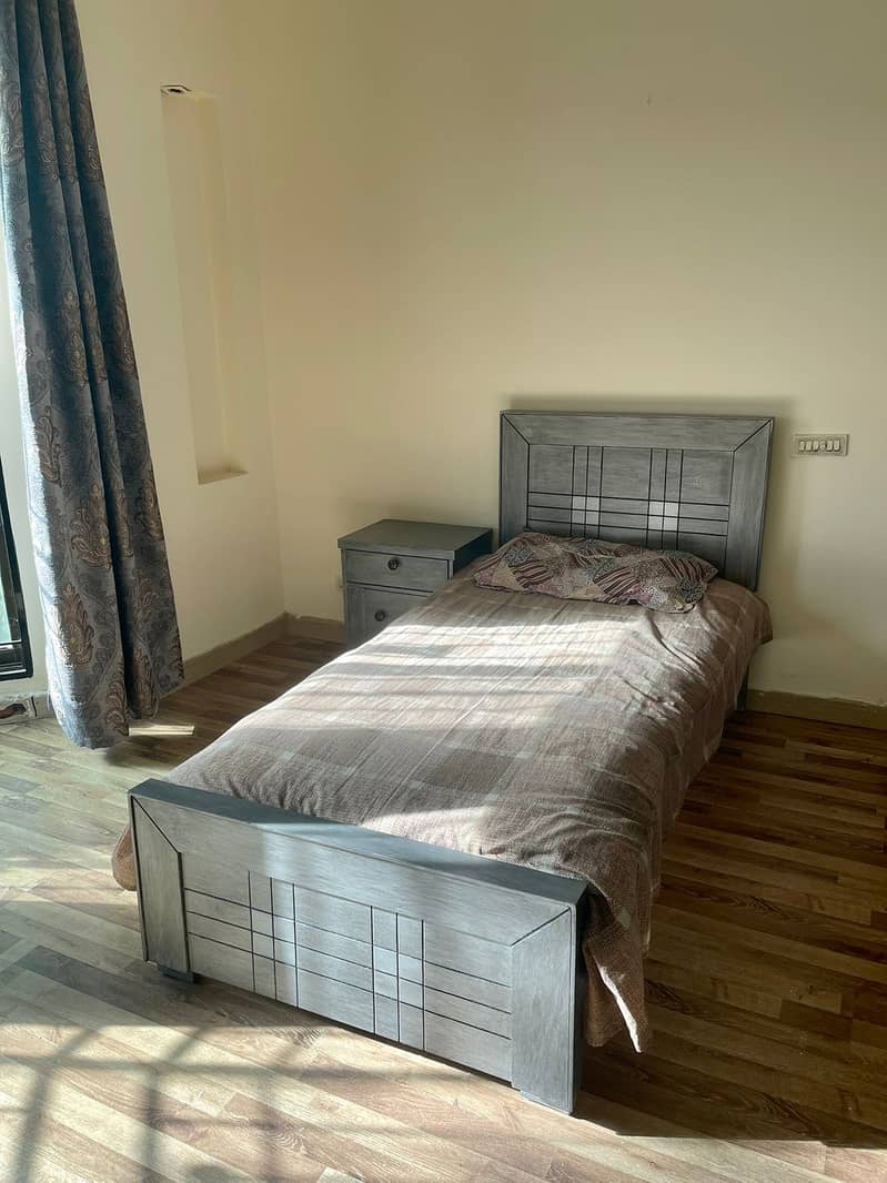 Single Bed And Double Bed Sale 6