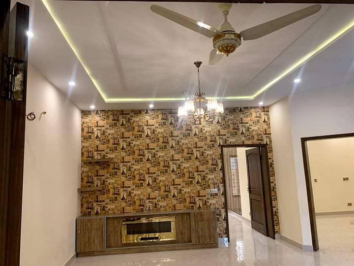 10 Marla Brand New First Entry House Available For Rent In Iqbal Block Bahria Town Lahore 6