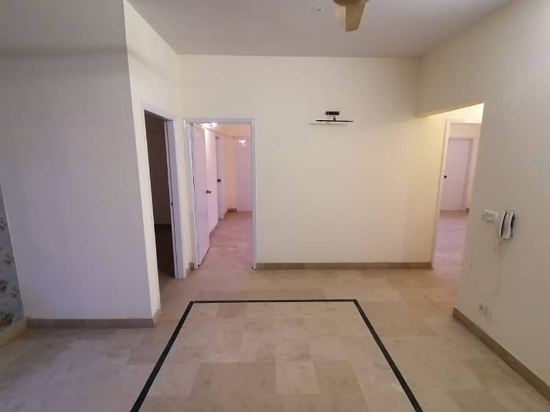 DHA PH 6 , Bukhari Commercial , 1800 Sqft, 4 Bed Apartment for Sale. 0