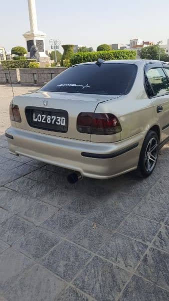 Honda Civic EXi 1996 3