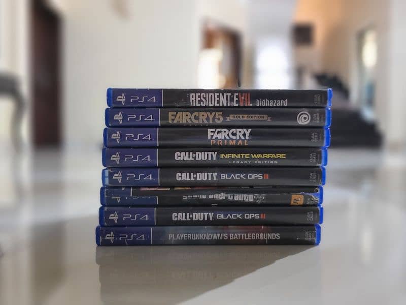 Ps4 Fat Console | 4 Controllers | Lush Condition | 7 Games In bundle | 3