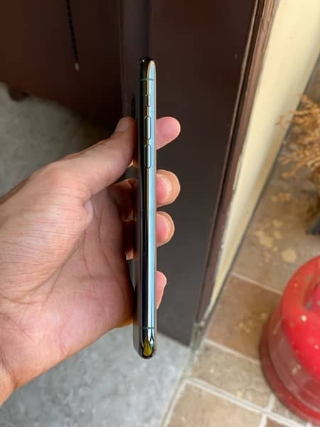 IPhone 11 pro 256 GB 2