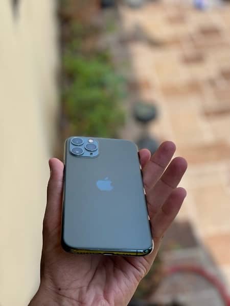 IPhone 11 pro 256 GB 6