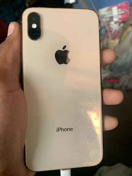 iPhone XS 64GB NON PTA 79 health all ok 10/9 without box fix price 4