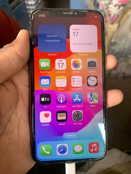 iPhone XS 64GB NON PTA 79 health all ok 10/9 without box fix price 6