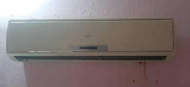 Haier ac 1.5 ton good condition best cooling