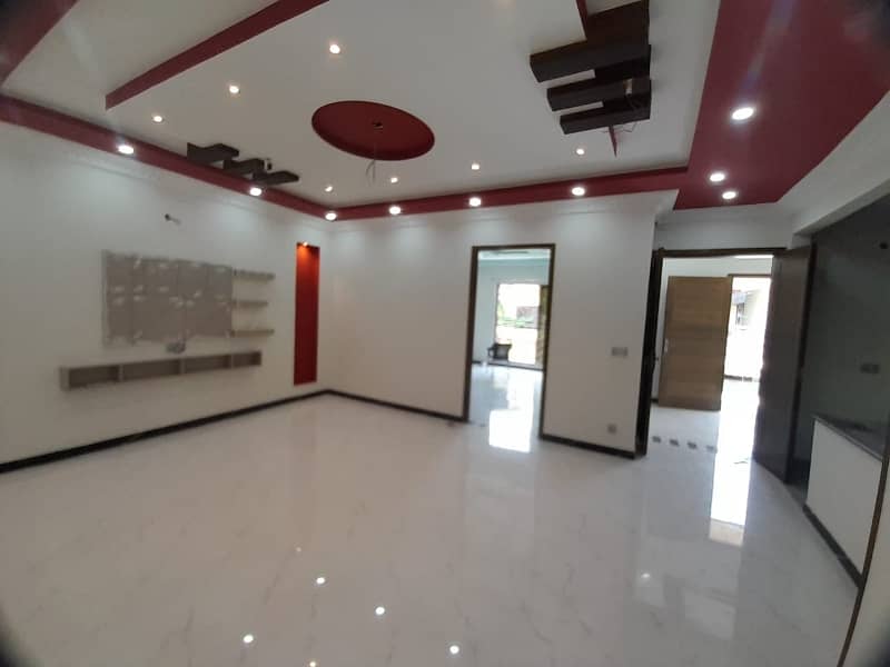 Brand New Upper Portion For Used Only 6 Month Used 2 Bed Drawing Tv Lounge Kitchen 3 Washrooms 1 Washroom Attched To Drawing Room 8