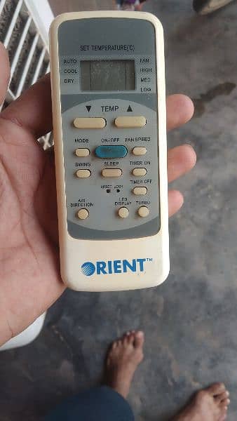 orient A/C New condition me 4