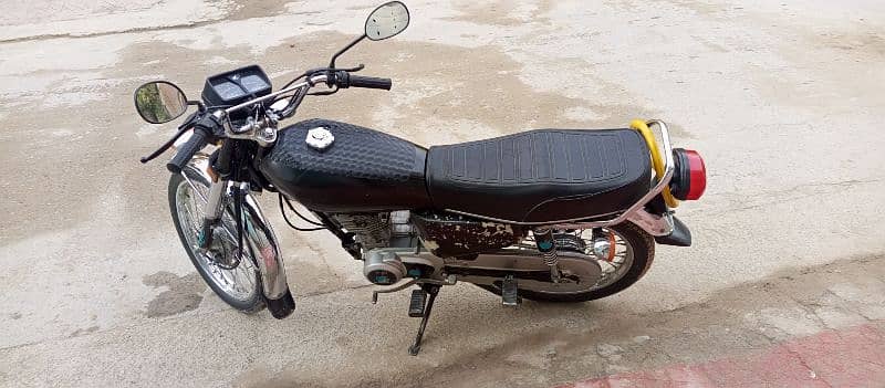 HONDA CG 125 is available for sale 5