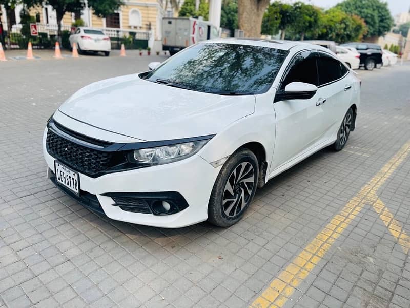 Honda Civic Turbo 1.5 2016 4