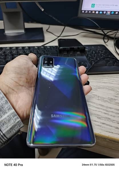 Samsung a71 (mint condition ) 4