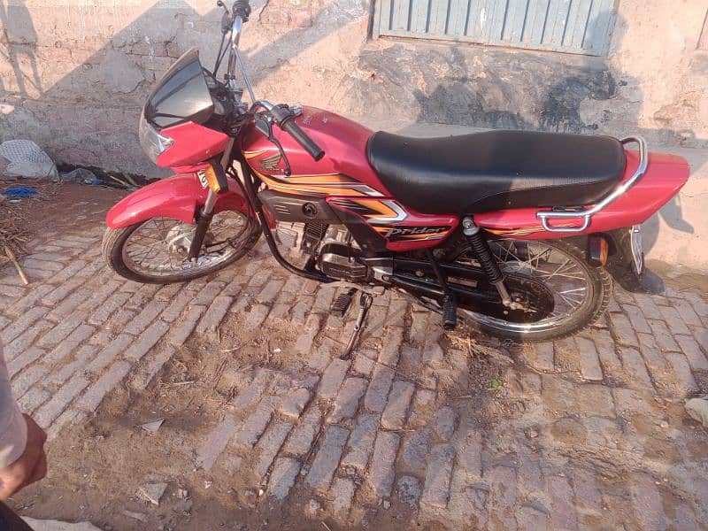 prider Honda 4