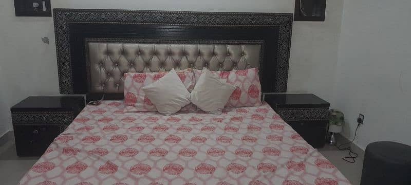 side tables/ bed set/ single bed/ bed room/ furniture/double bed 3