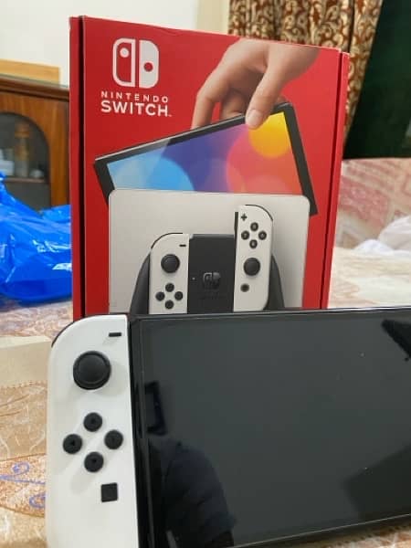 NITENDO SWITCH OLED VERSION BRAND NEW 2