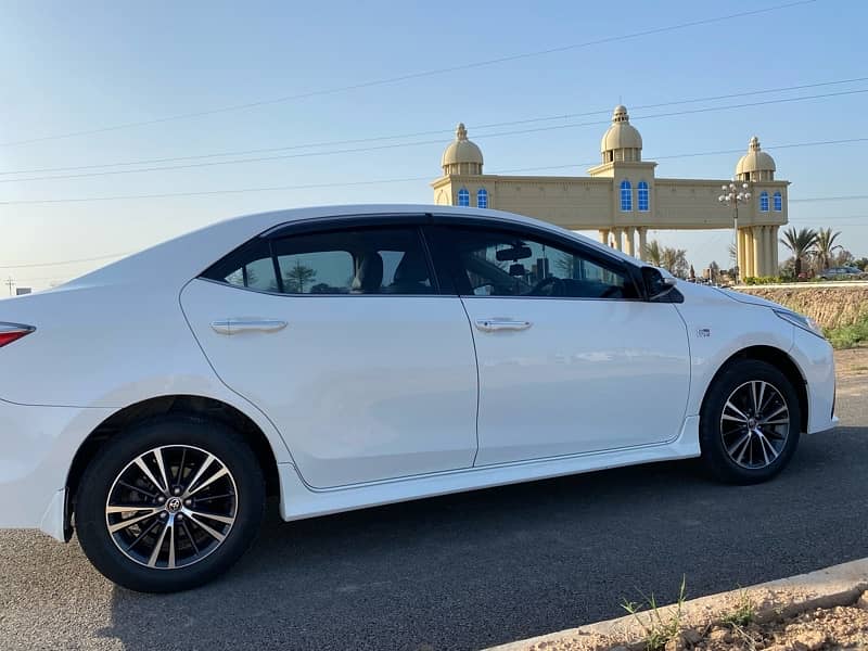 Toyota Altis Grande 2019 3