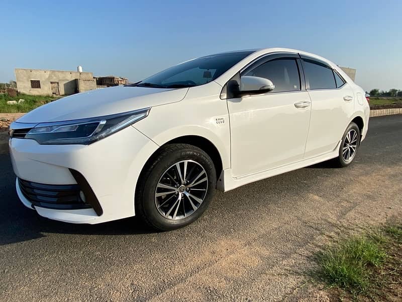 Toyota Altis Grande 2019 11