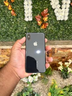 iPhone X 64GB PTA approved with box