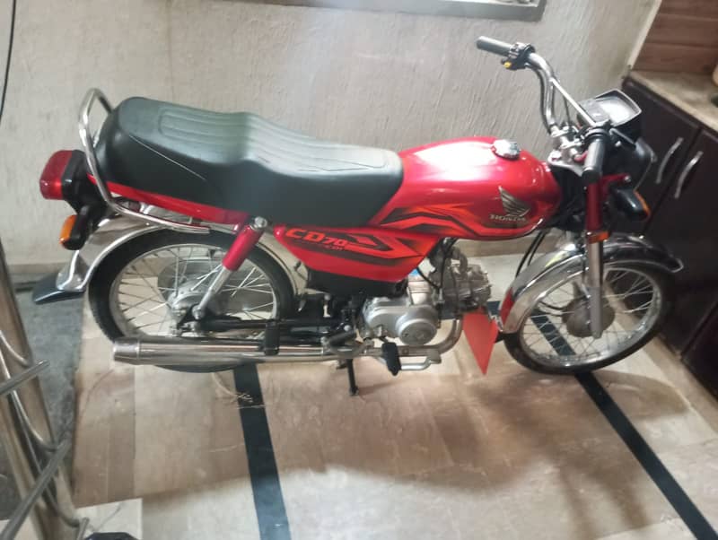 CD 70 Honda, Model 2022 , New Condition, Only 1600 KM Running 0