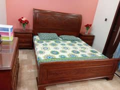 bed set الشیشم لکڑی پر ہے 0