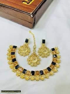 Fancy Zircon Necklace Set
